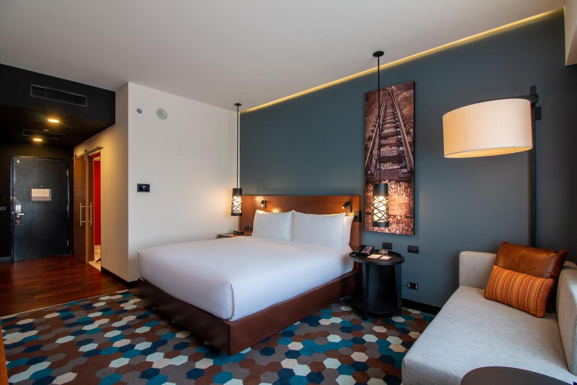 Doubletree By Hilton Celaya Celaya  Luaran gambar